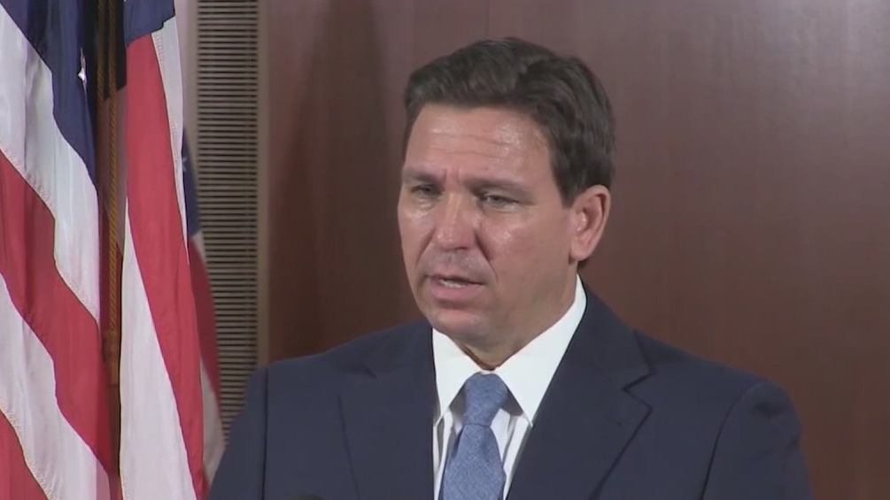 Florida lawmakers want to raise teachers starting pay to $65,000